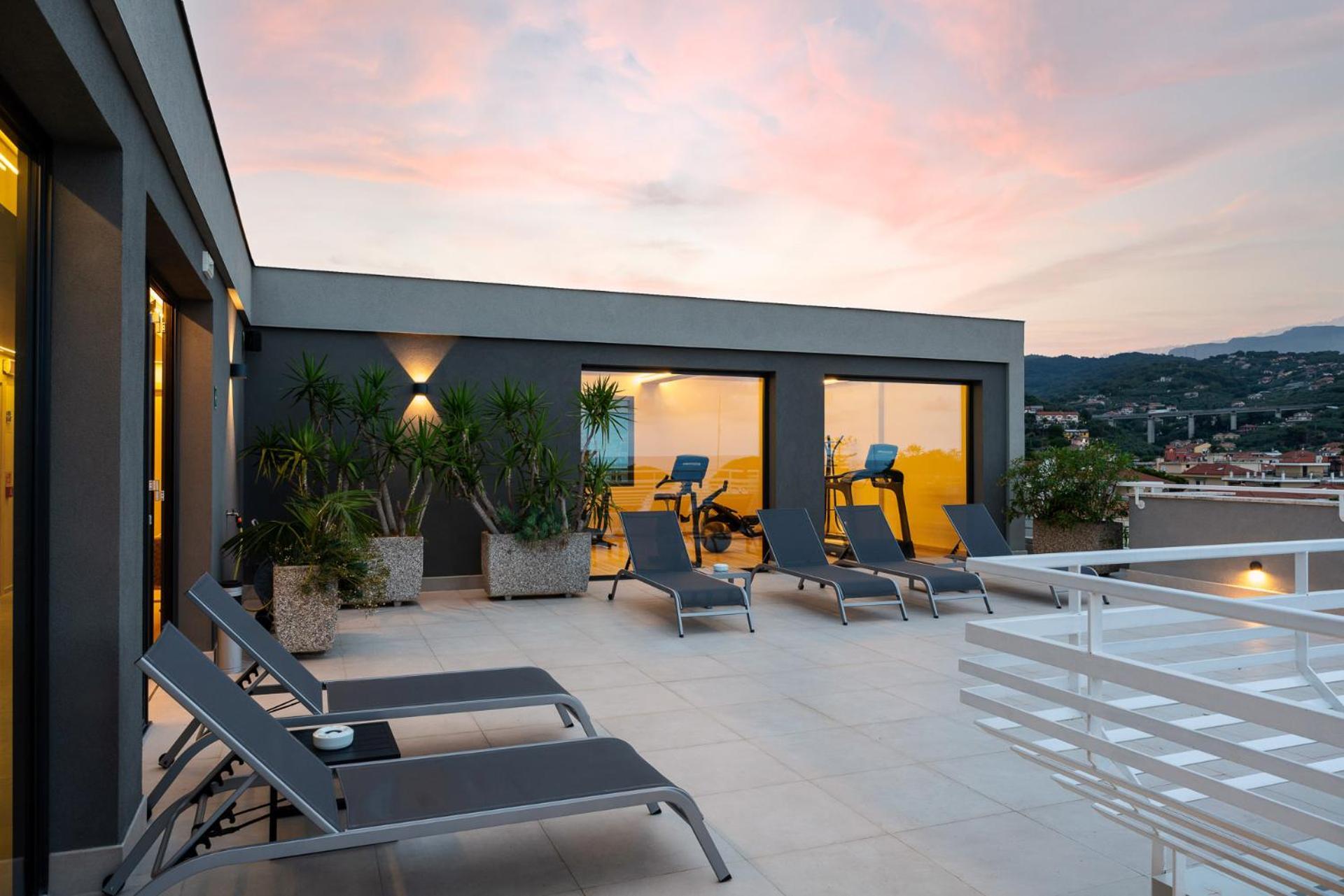 Corallo Wellness Hotel Diano Marina Eksteriør bilde