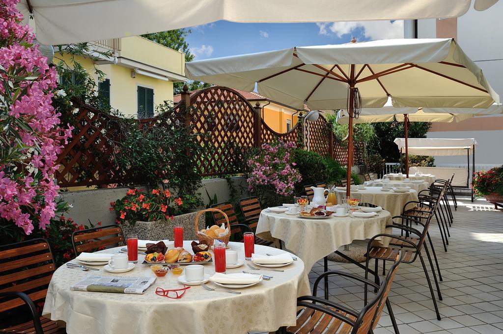 Corallo Wellness Hotel Diano Marina Eksteriør bilde