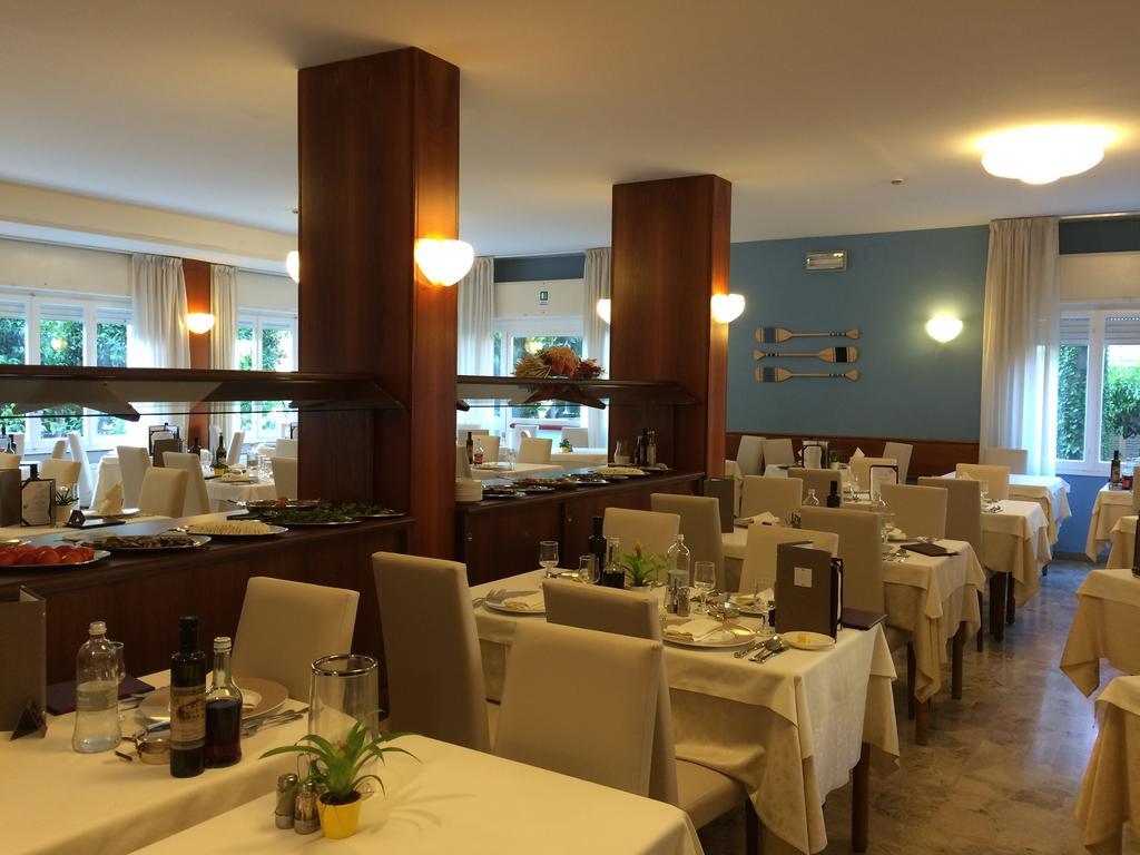 Corallo Wellness Hotel Diano Marina Eksteriør bilde