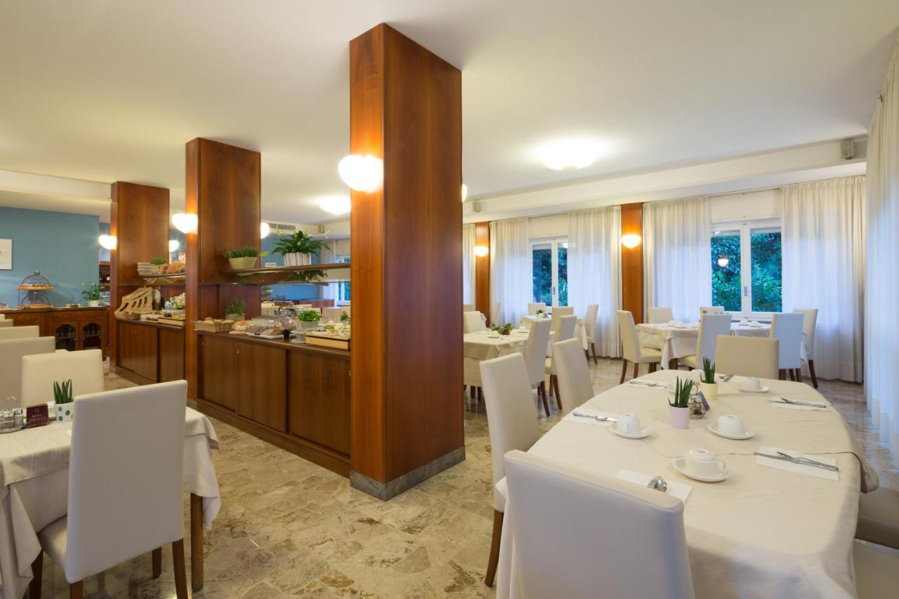 Corallo Wellness Hotel Diano Marina Eksteriør bilde